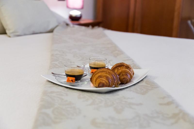Residenza Roma Hotel Bagian luar foto